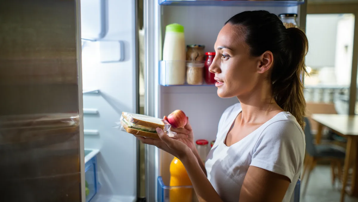 À quelle fréquence devriez-vous manger pour perdre du poids ? — Il n’existe pas une « bonne » fréquence universelle, mais deux principes utiles : éviter d’arriver à un état de faim extrême et garder une routine compatible avec votre vie.