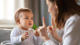 Comment apprendre le langage des signes à bébé ?