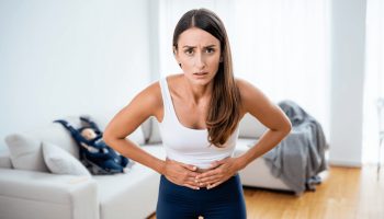 Pourquoi mon ventre reste relâché : le diastasis des abdominaux expliqué