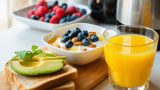 Quel petit-déjeuner recommandent les diététiciens pour perdre du poids ?