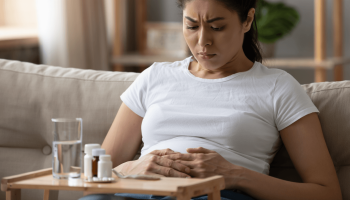 Ventre gonflé : 10 causes fréquentes et remèdes simples